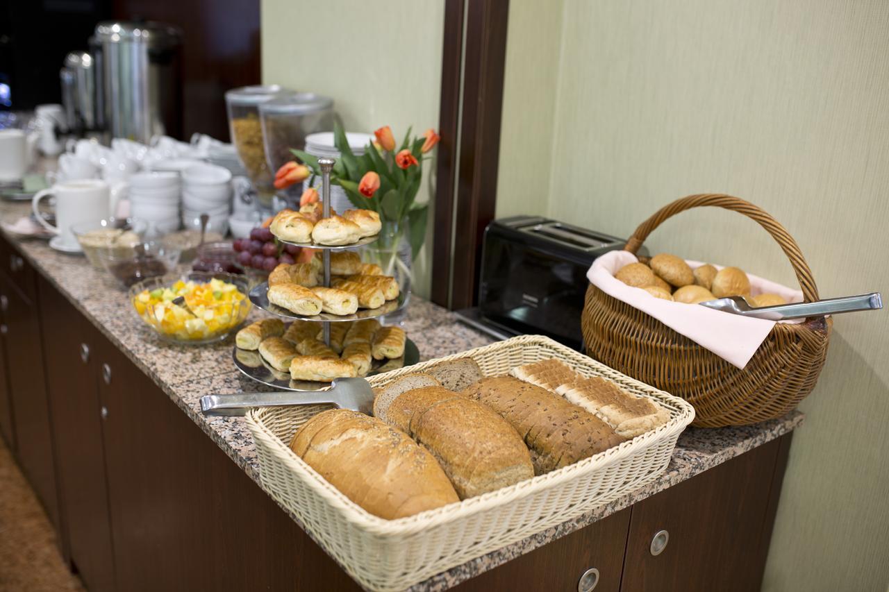 Hotel Justyna Krakow Dış mekan fotoğraf